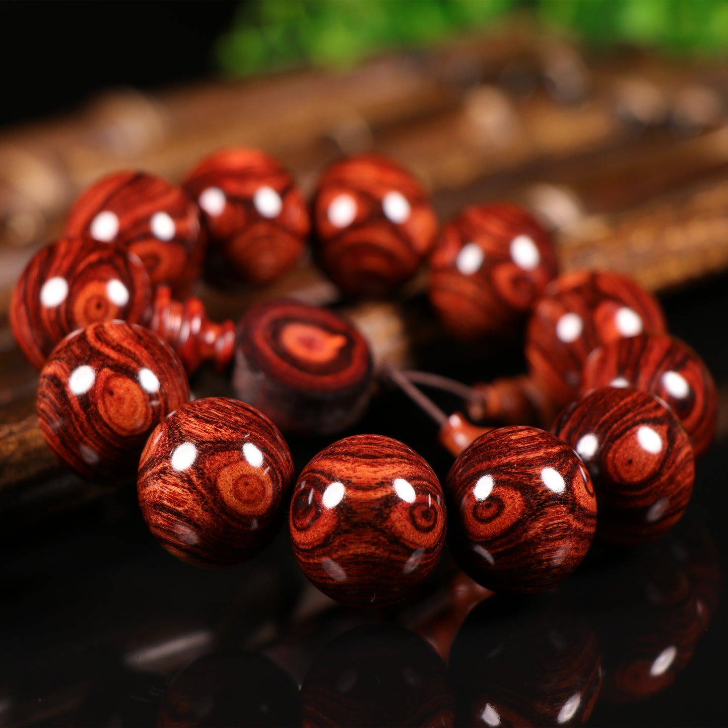 Aura Craft Tibetan Rosewood Warmth Bracelet 2