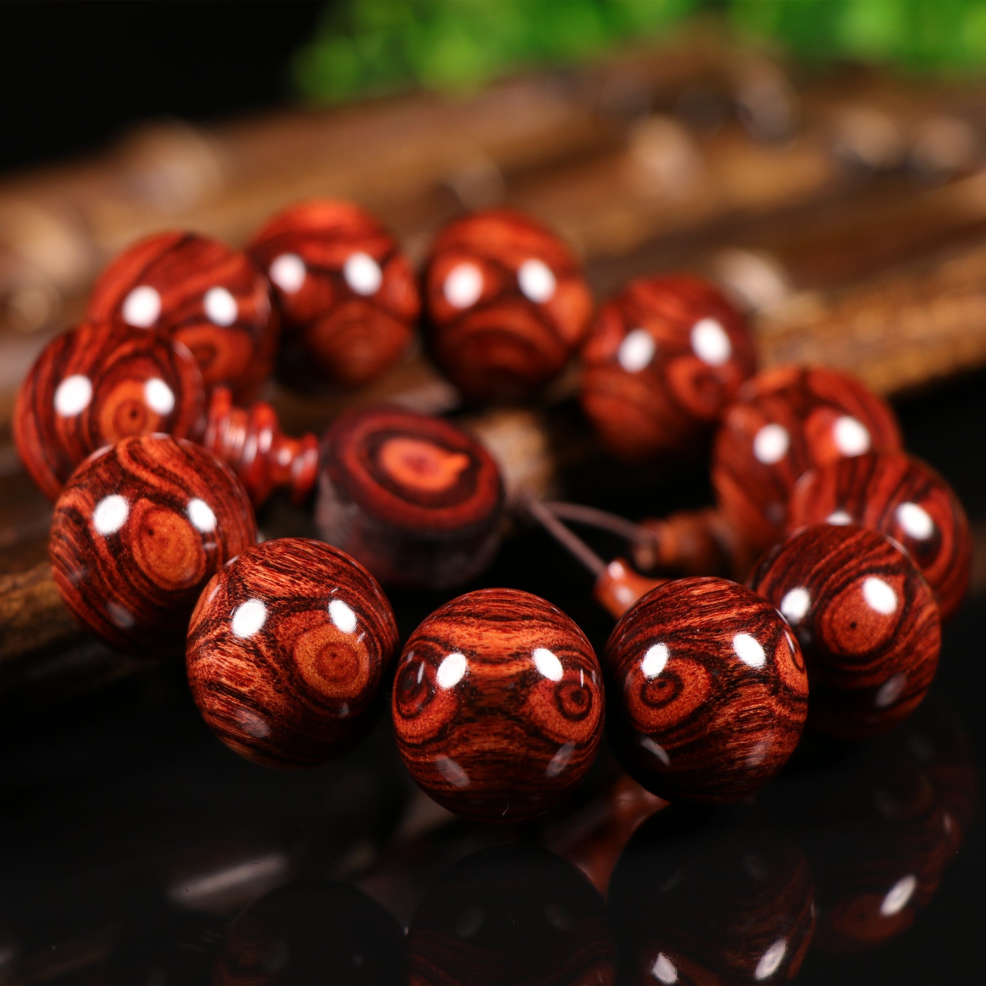 Aura Craft Tibetan Rosewood Warmth Bracelet 2