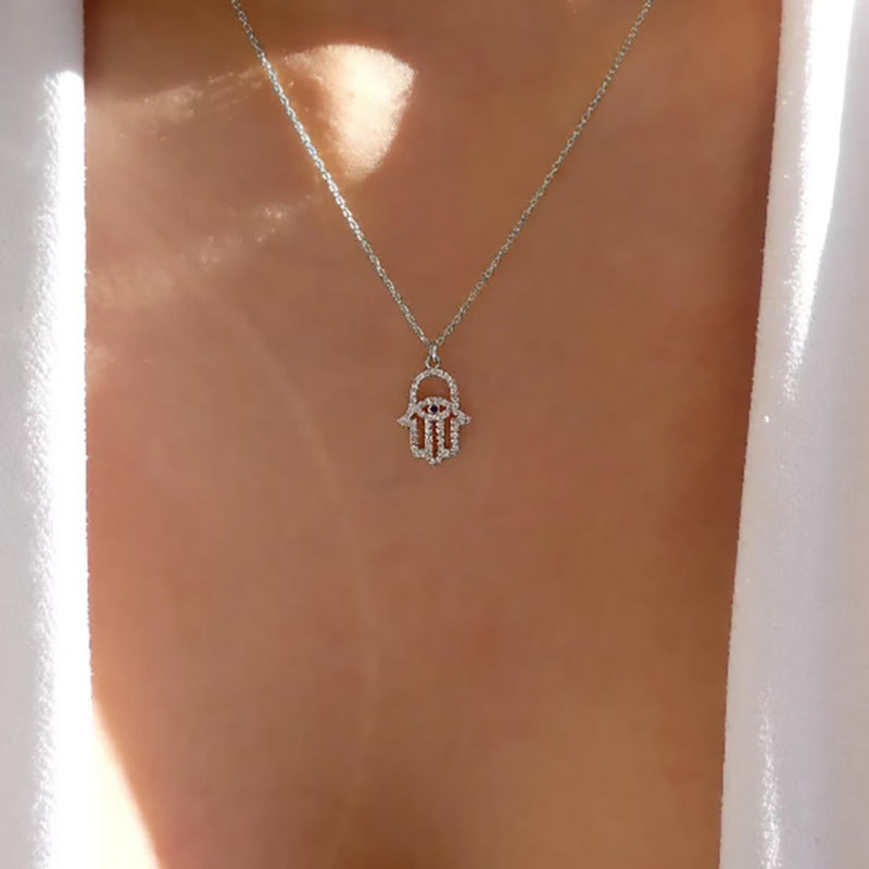 Aura Craft Demon's Eye Hand of God Crystal Meditation Necklace 2