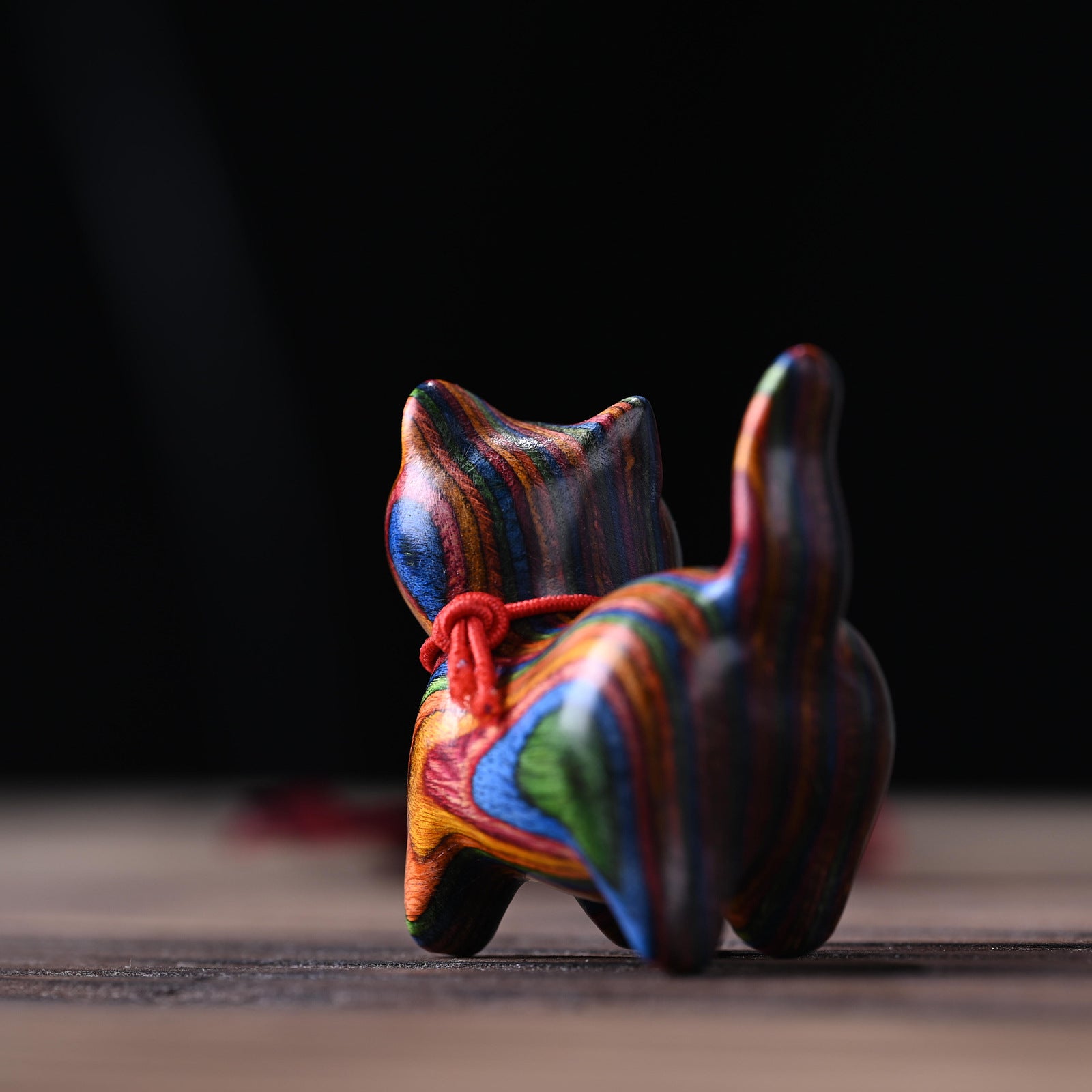 Aura Craft Wood-Carved Cute Tilted-Head Kitten Mini Desktop Ornament Craft for Tea Rooms, Meditation Spaces, and Study Rooms 3