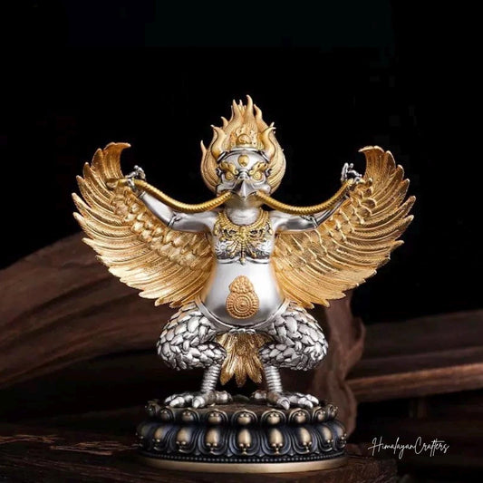 Aura Craft Tibetan Tantric Brass Golden Winged Dapeng Bird Guardian Buddha Amulet to Ward Off Evil and Peace Ornaments 1