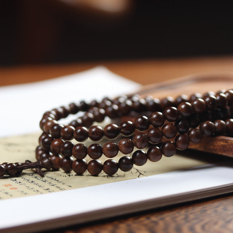 Aura Craft 108 gold sandalwood prayer beads for meditation and quietness 4