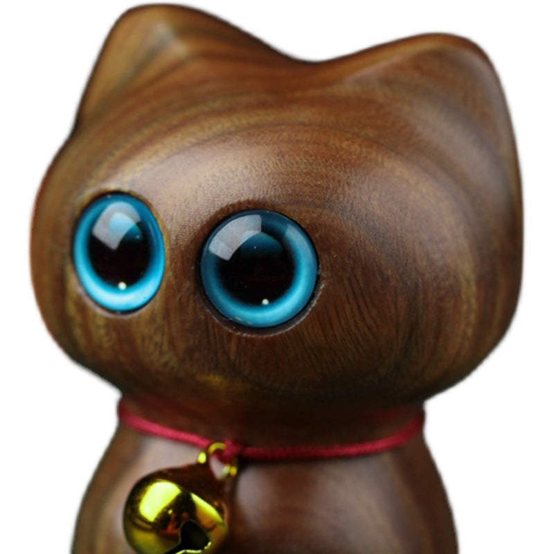 Aura Craft sandalwood carved cute cat crafts can be used in tea rooms, meditation rooms, and study rooms.